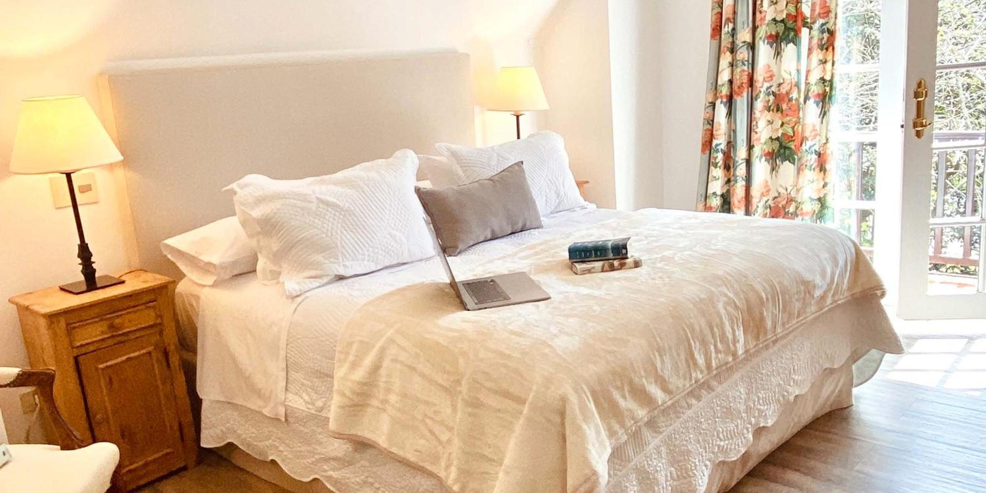 Deluxe Double or Twin Room Balcony,1499809171:JPEG